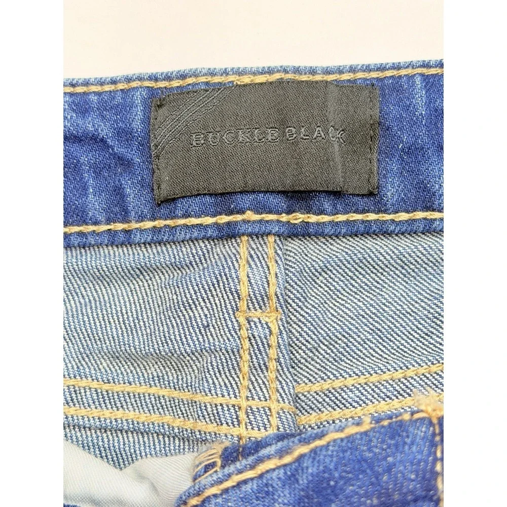 Buckle Black Fit No. 53 Stretch Jean Shorts Mid‎ Rise Light Distressed Denim 26